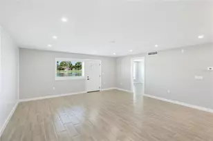 4444 Narraganset Trail, Sarasota, FL 34233 - Photo 10