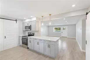 4444 Narraganset Trail, Sarasota, FL 34233 - Photo 2