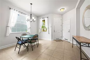 8437 Nandina Dr, Sarasota, FL 34240 - Photo 4