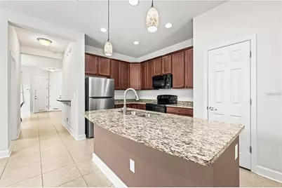 8437 Nandina Drive, Sarasota, FL 34240 - Photo 10