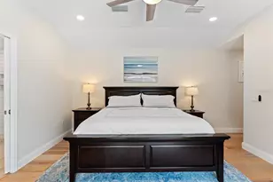 1846 Lincoln Dr, Sarasota, FL 34236 - Photo 14