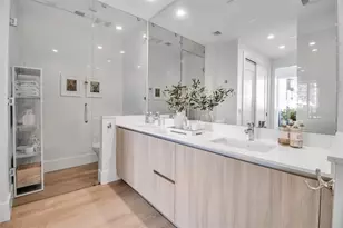 301 Quay Commons, Sarasota, FL 34236 - Photo 16