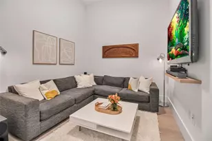 301 Quay Commons, Sarasota, FL 34236 - Photo 22