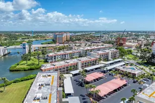 240 Santa Maria St, Venice, FL 34285 - Photo 6