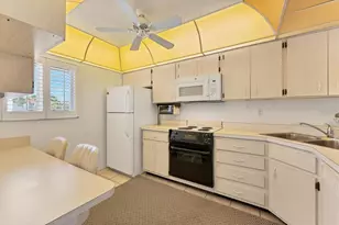 240 Santa Maria St, Venice, FL 34285 - Photo 18