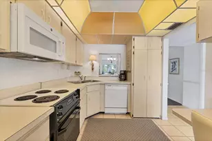 240 Santa Maria St, Venice, FL 34285 - Photo 20