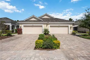 2965 Trustee Ave, Sarasota, FL 34243 - Photo 2