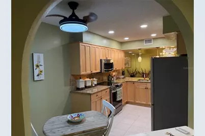 5770 Ashton Lake Drive #8, Sarasota, FL 34231 - Photo 6