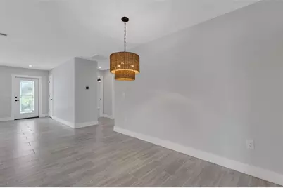 3857 Malec Circle, Sarasota, FL 34233 - Photo 12