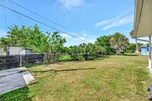 7959 Hyde Park Ave, North Port, FL 34287 - Photo 12