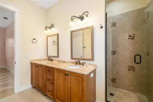 1810 Lincoln Dr, Sarasota, FL 34236 - Photo 56