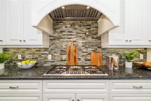 1810 Lincoln Dr, Sarasota, FL 34236 - Photo 26