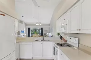 8941 Veranda Way, Sarasota, FL 34238 - Photo 18