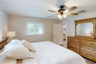 147 Adair Ave, Sarasota, FL 34243 - Photo 22