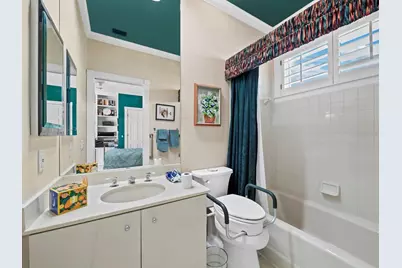 3543 Mistletoe Lane, Longboat Key, FL 34228 - Photo 20