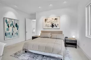 2231 Wood St, Sarasota, FL 34237 - Photo 14