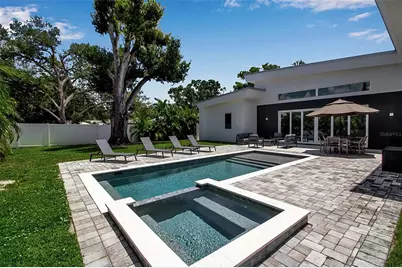 2231 Wood Street, Sarasota, FL 34237 - Photo 2