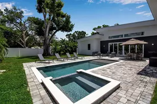 2231 Wood St, Sarasota, FL 34237 - Photo 2