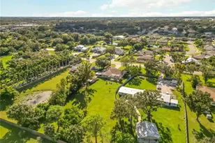 4913 37th St E, Bradenton, FL 34203 - Photo 70