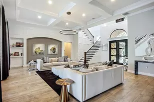 19425 Ganton Ave, Bradenton, FL 34202 - Photo 2