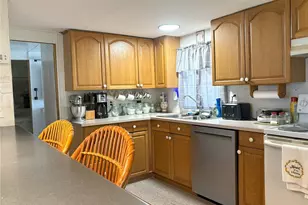 905 51st Ave Terrace W, Bradenton, FL 34207 - Photo 8