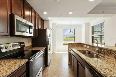 5614 Palmer Circle #104, Bradenton, FL 34211 - Photo 8