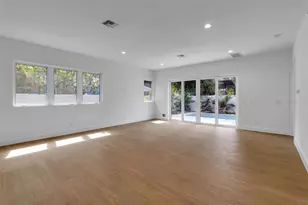 2516 Browning St, Sarasota, FL 34237 - Photo 8