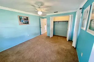 126 Sandstone Cir, Venice, FL 34293 - Photo 36