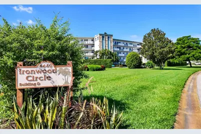 4440 Ironwood Circle #207D, Bradenton, FL 34209 - Photo 2