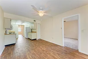 305 30th Ave W, Bradenton, FL 34205 - Photo 12