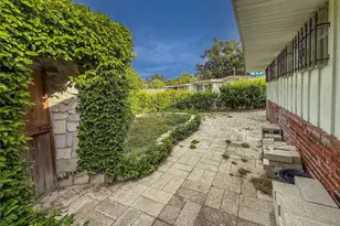 3205 Bougainvillea St, Sarasota, FL 34239 - Photo 24