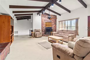 3205 Bougainvillea St, Sarasota, FL 34239 - Photo 6