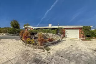 3205 Bougainvillea St, Sarasota, FL 34239 - Photo 1