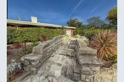 3205 Bougainvillea Street, Sarasota, FL 34239 - Photo 22