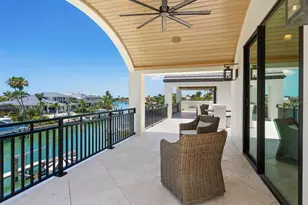 440 Meadow Lark Dr, Sarasota, FL 34236 - Photo 68