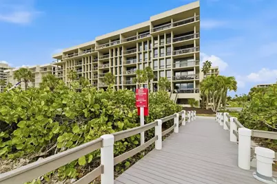 1135 Gulf Of Mexico Drive #502, Longboat Key, FL 34228 - Photo 2