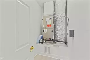 8134 Santa Rosa Ct, Sarasota, FL 34243 - Photo 38