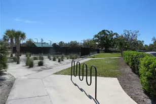 4939 Lakescene Pl, Sarasota, FL 34243 - Photo 42