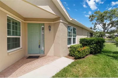 4939 Lakescene Place, Sarasota, FL 34243 - Photo 2