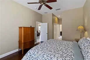 343 Londonderry Dr, Sarasota, FL 34240 - Photo 30