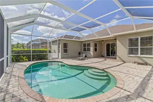 343 Londonderry Dr, Sarasota, FL 34240 - Photo 42