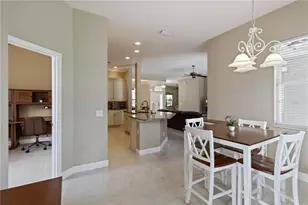 343 Londonderry Dr, Sarasota, FL 34240 - Photo 22