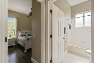 343 Londonderry Dr, Sarasota, FL 34240 - Photo 40