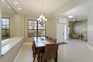 343 Londonderry Dr, Sarasota, FL 34240 - Photo 6