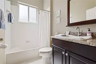 343 Londonderry Dr, Sarasota, FL 34240 - Photo 38