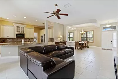 343 Londonderry Drive, Sarasota, FL 34240 - Photo 12