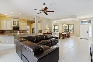 343 Londonderry Dr, Sarasota, FL 34240 - Photo 12