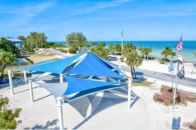 8106 Gulf Drive, Holmes Beach, FL 34217 - Photo 82