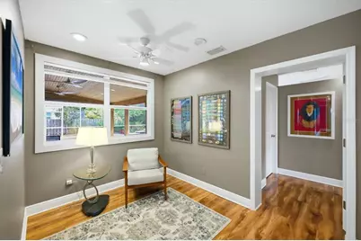 942 Virginia Drive, Sarasota, FL 34234 - Photo 18