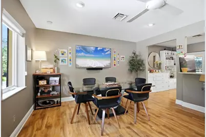 942 Virginia Drive, Sarasota, FL 34234 - Photo 6